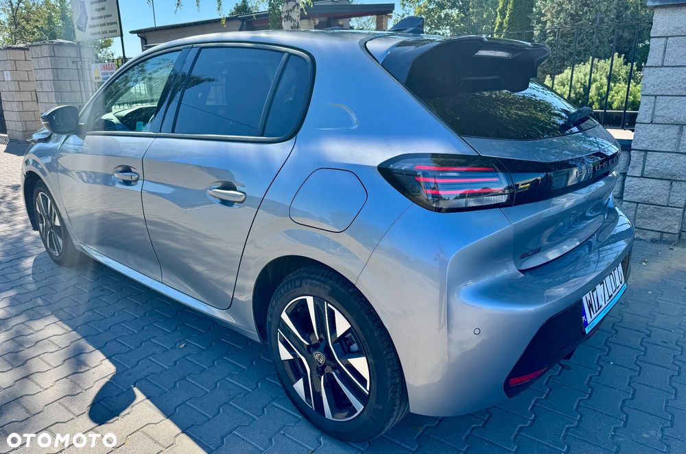 Peugeot 208 1.2 mHEV Allure - 2