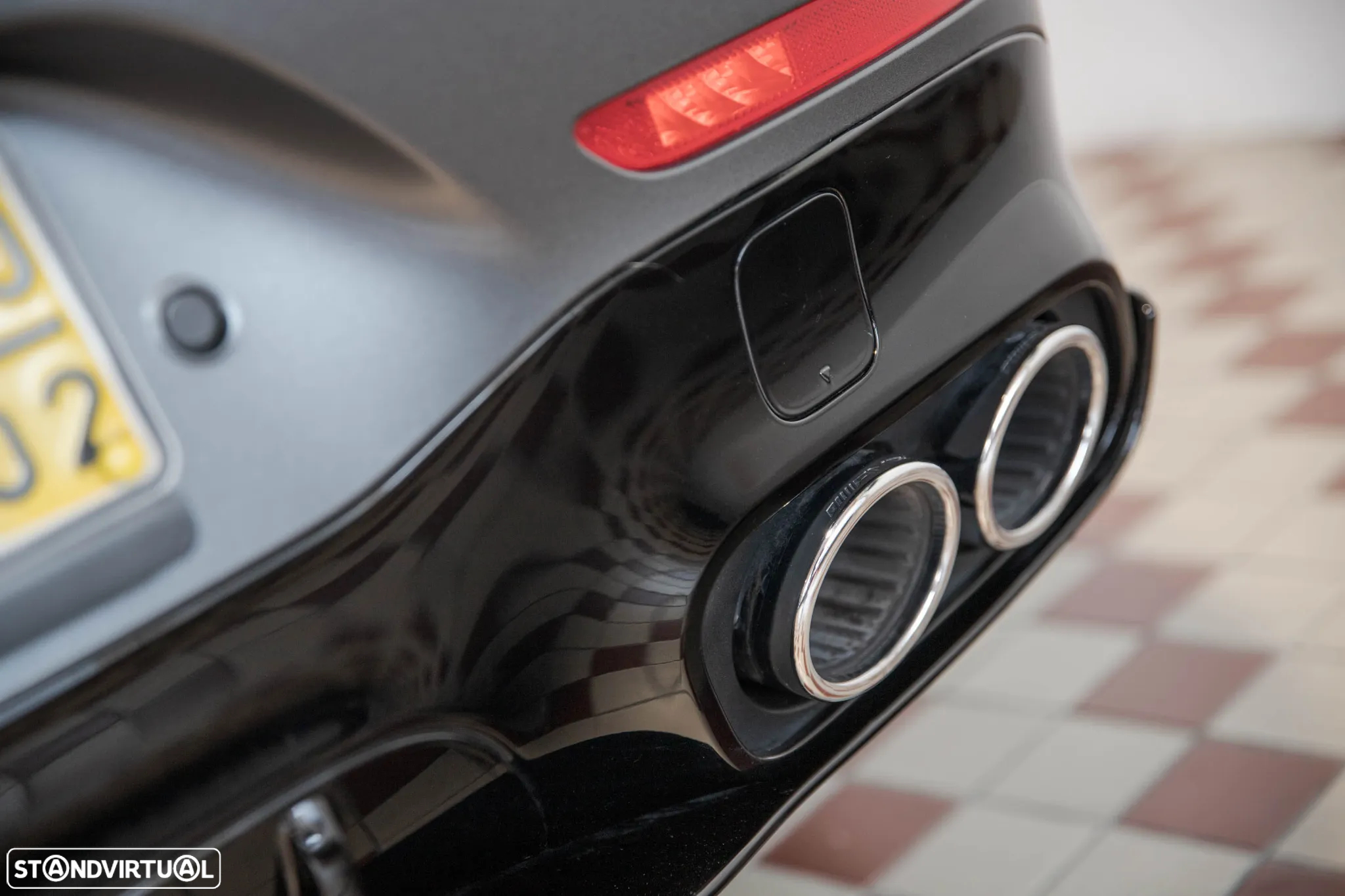 Mercedes-Benz AMG GT 53 4Matic+ - 17