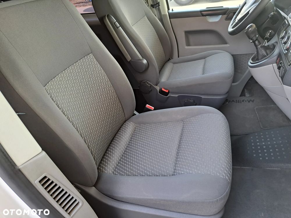 Volkswagen Transporter - 19