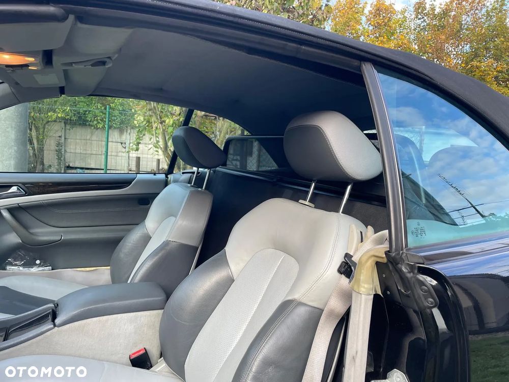 Mercedes-Benz CLK - 4