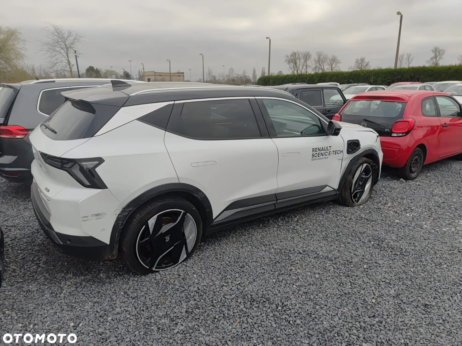 Renault Scenic E-Tech 220 Long Range Techno - 4