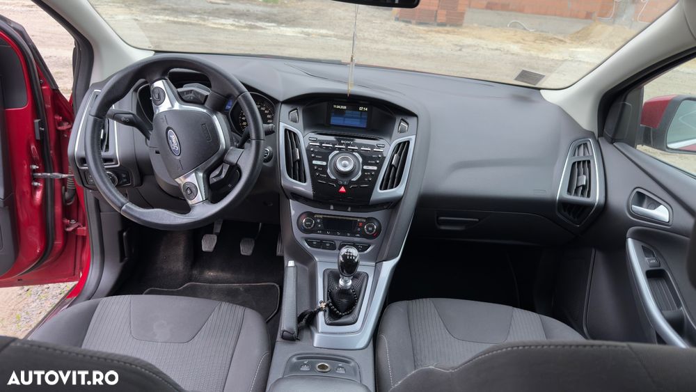 Ford Focus ver-2-0-tdci-titanium - 3