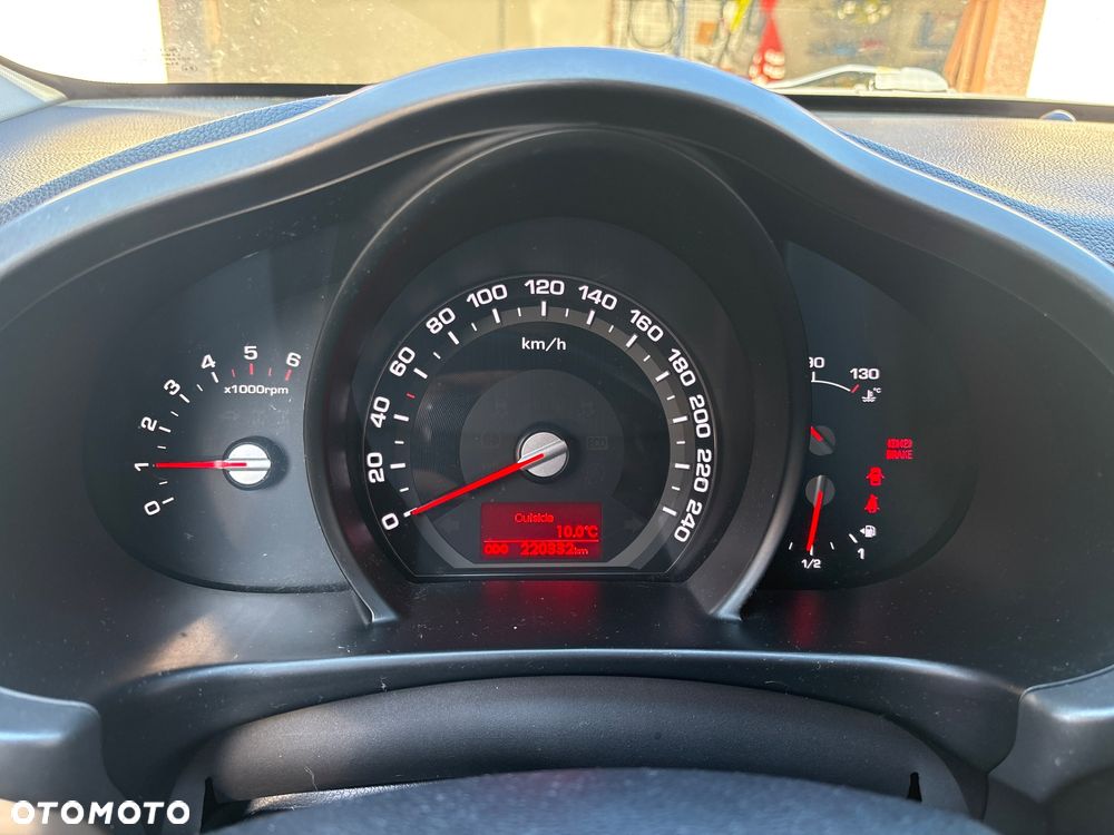 Kia Sportage 2.0 CRDI M - 4