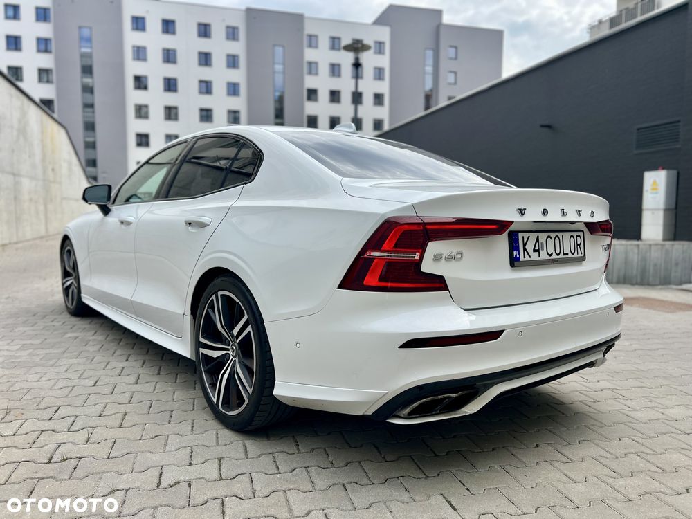 Volvo S60 T6 AWD R-Design - 12