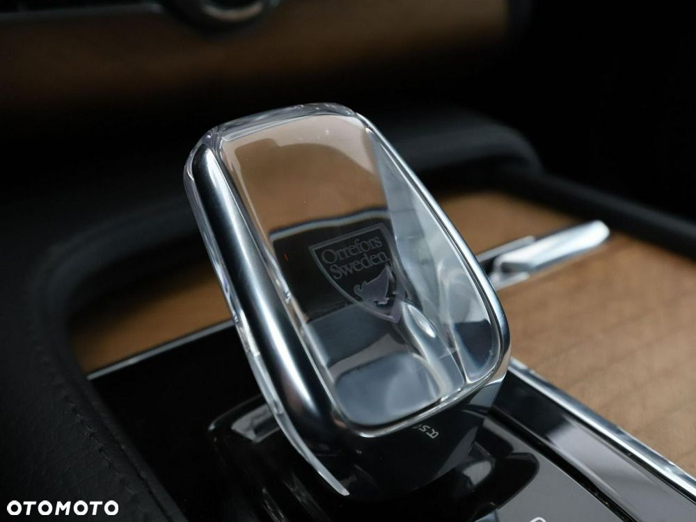 Volvo XC 90 B5 D AWD Inscription - 34