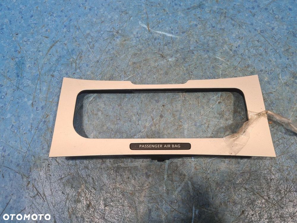 VOLKSWAGEN PASSAT B7 RAMKA PANELU KLIMATYZACJI 3AA863100B - 1