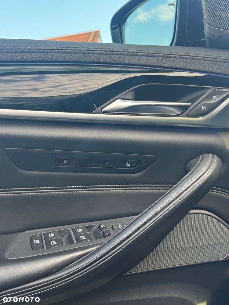 BMW Seria 5 540d xDrive Luxury Line sport - 10