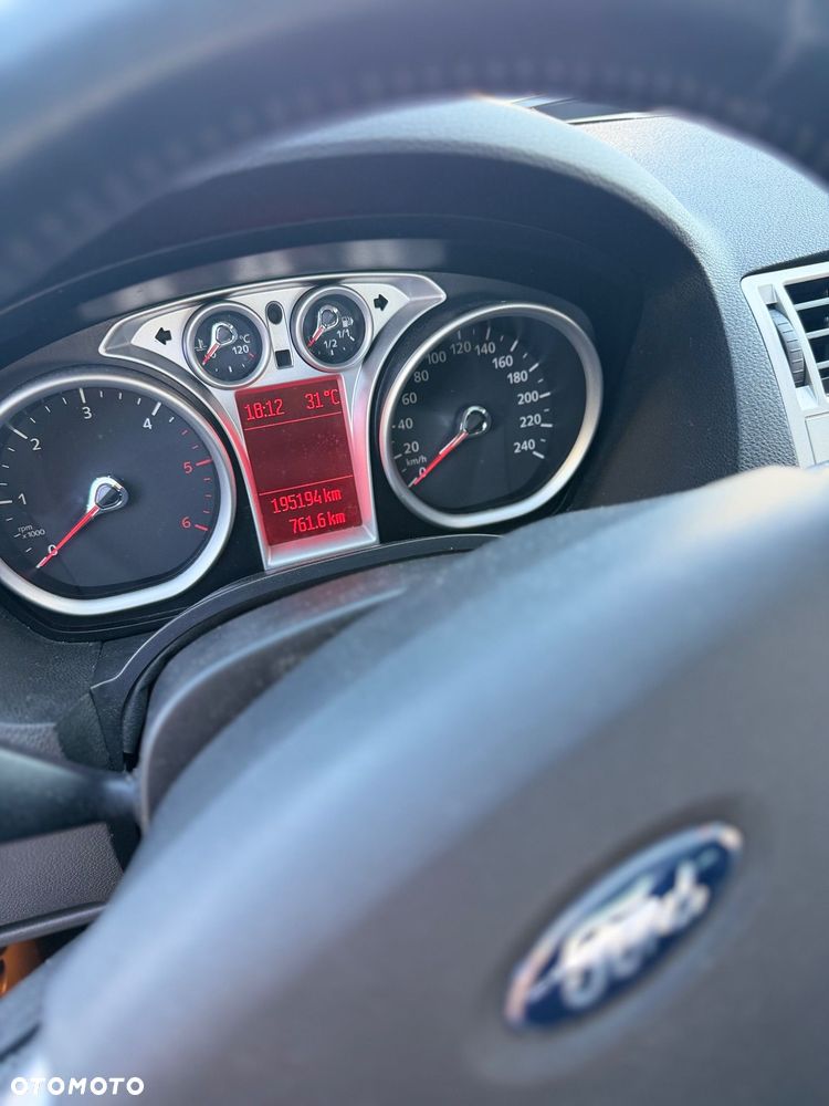 Ford Kuga 2.0 TDCi Titanium S MPS6 - 15