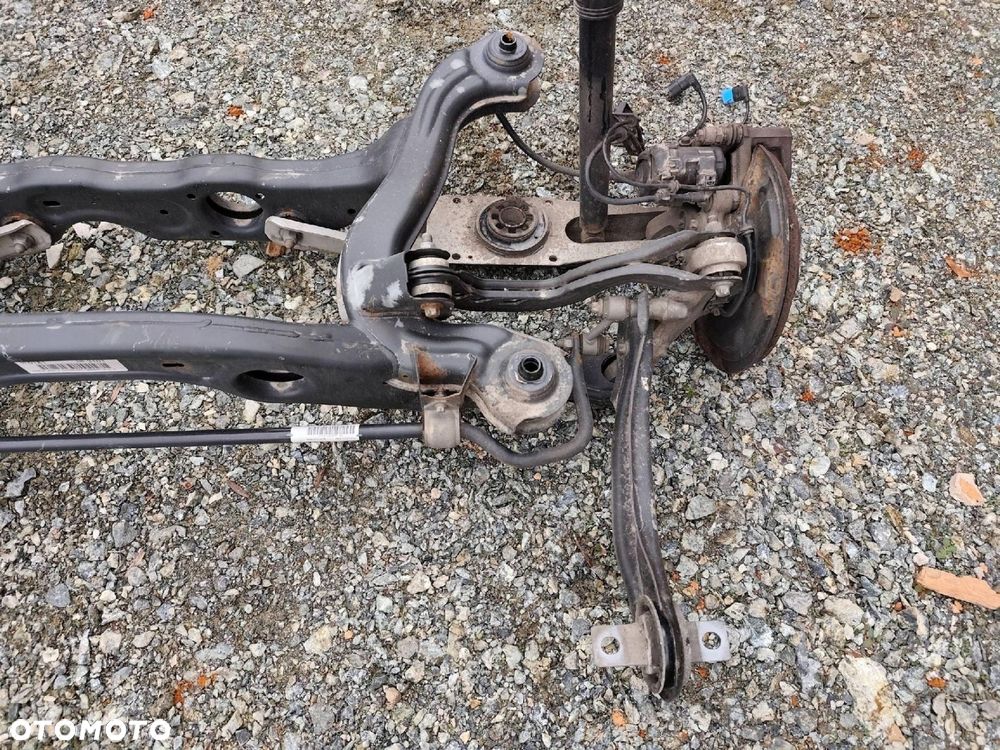 MERCEDES W246 TYLNY WÓZEK BELKA ZWROTNICA L+P KOMPLET - 5