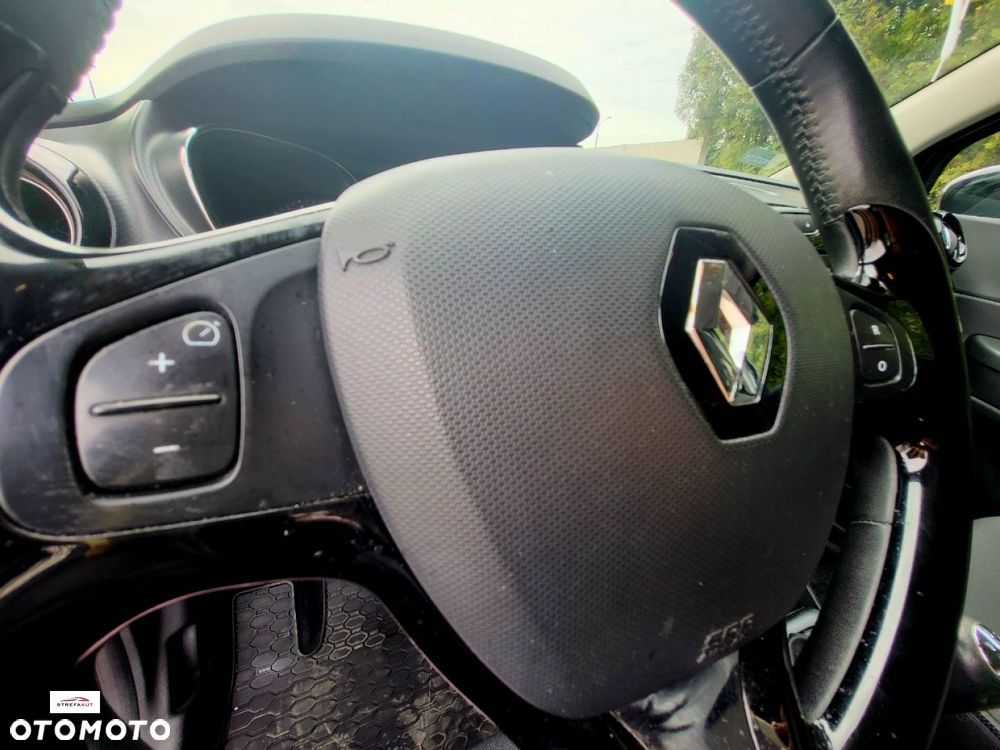 Renault Captur - 22
