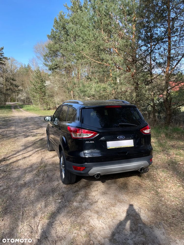 Ford Kuga 2.0 TDCi 4x4 Titanium - 4