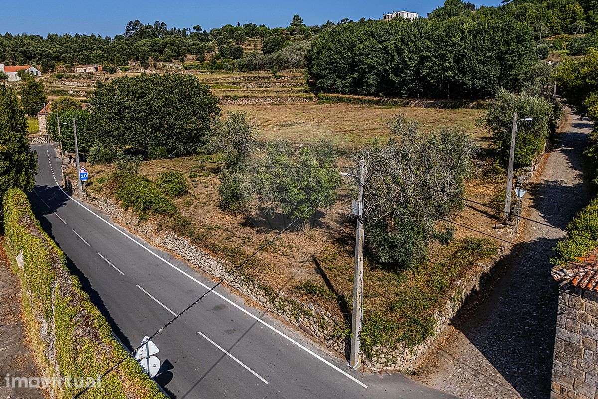 Terreno  para venda - Grande imagem: 2/4