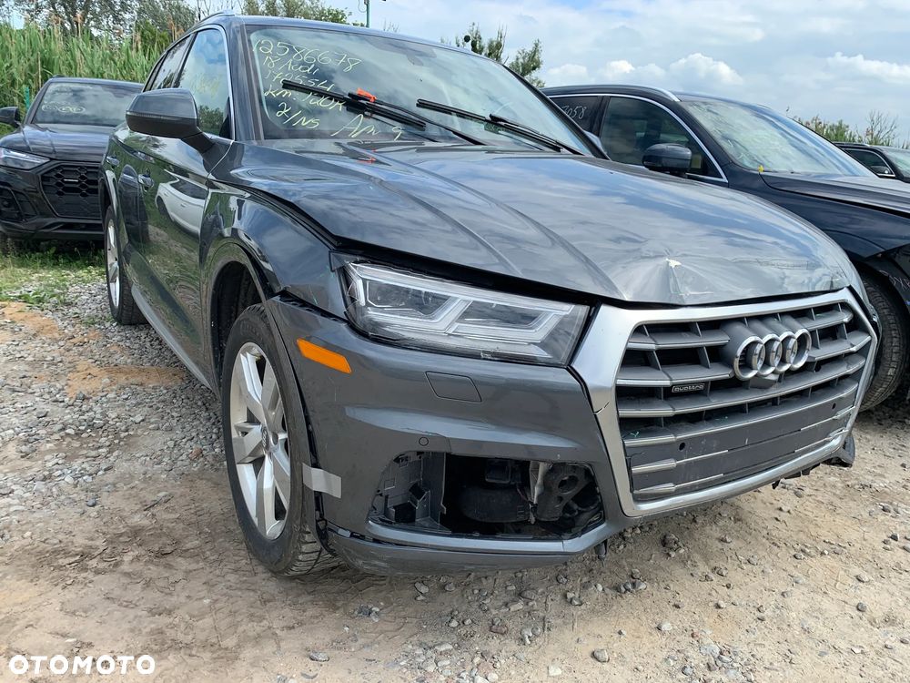 Audi Q5 2.0 TFSI Quattro S tronic design - 4