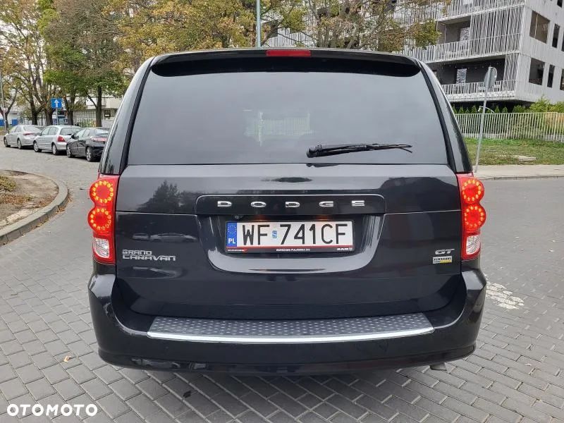 Dodge Grand Caravan 3.6 R/T - 26