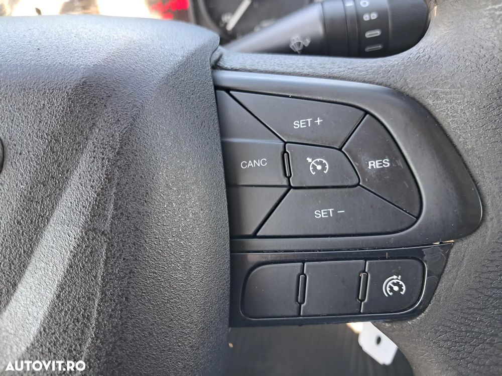 Iveco DAILY 35S18 3.0D 180CP TRANSPORT AUTO - 11