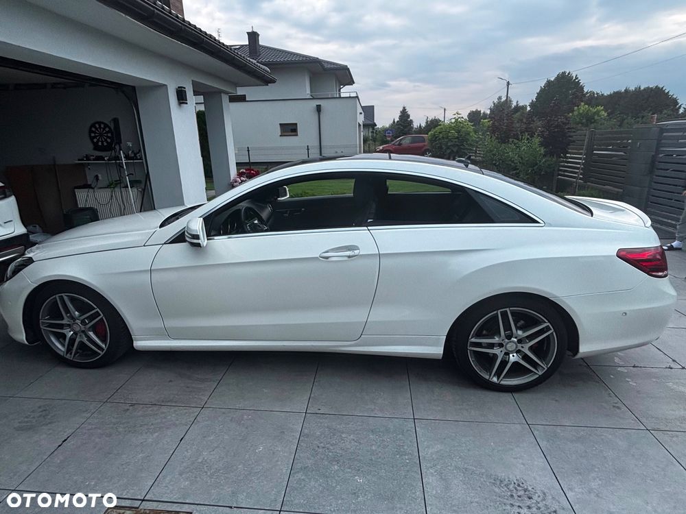 Mercedes-Benz Klasa E 400 7G-TRONIC - 4