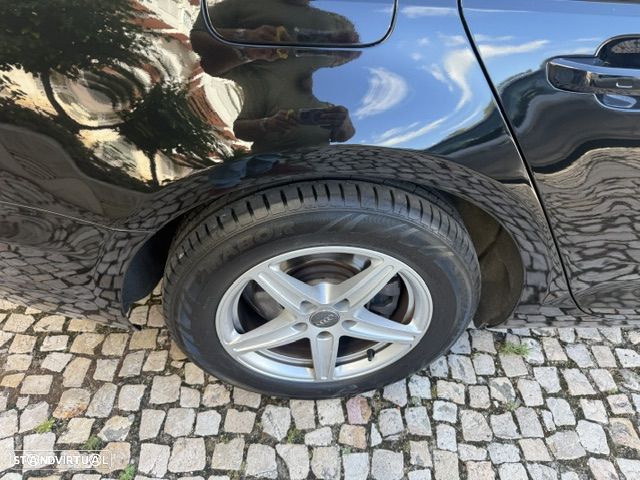 Audi A4 Avant 2.0 TDI S tronic - 13