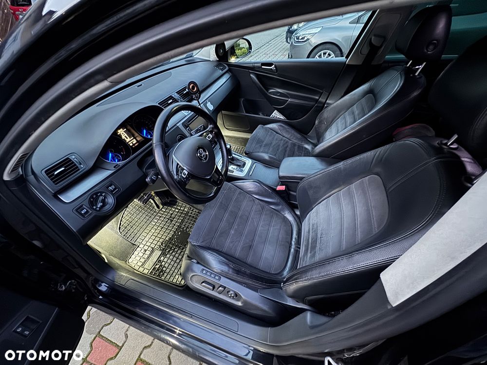 Volkswagen Passat 3.2 V6 FSI 4Motion DSG Highline - 10