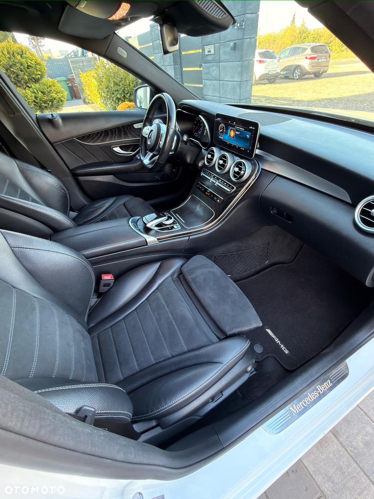 Mercedes-Benz Klasa C 220 d 9G-TRONIC - 36