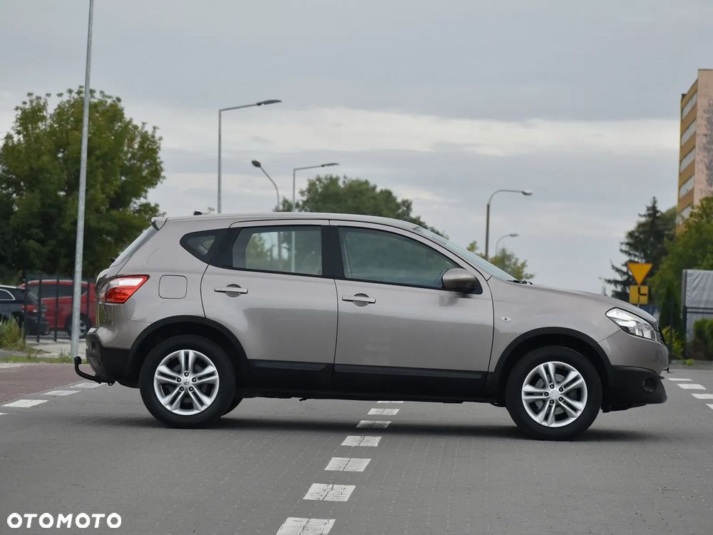 Nissan Qashqai - 8