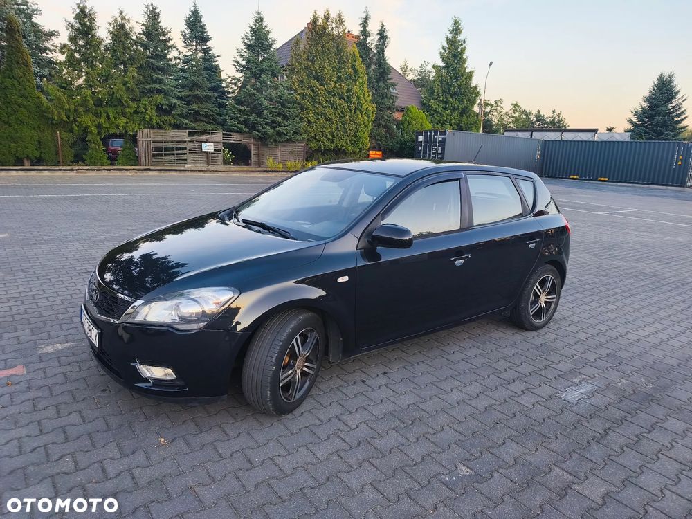 Kia Ceed 1.4 Comfort - 2