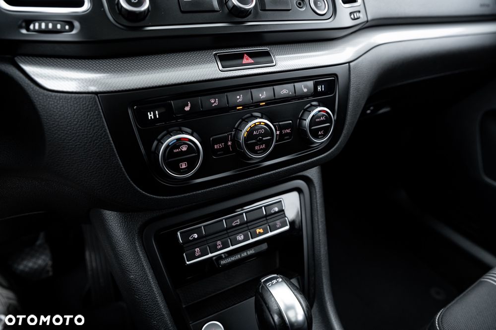 Volkswagen Sharan 2.0 TDI DSG Blue Motion Match - 33