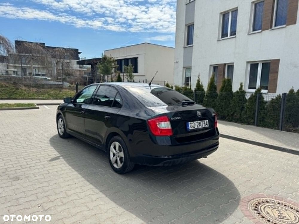 Skoda RAPID 1.2 Ambition - 3