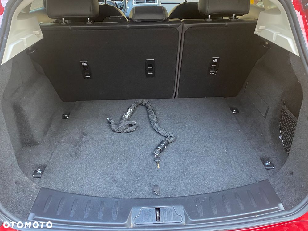 Jaguar E-Pace P250 AWD SE - 14