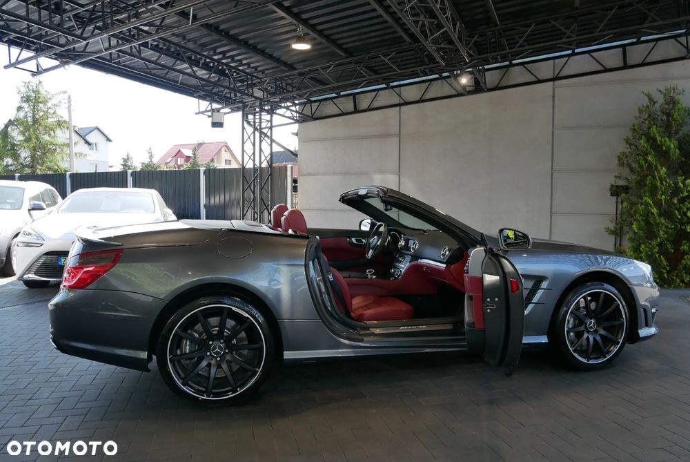 Mercedes-Benz SL 63 AMG - 9