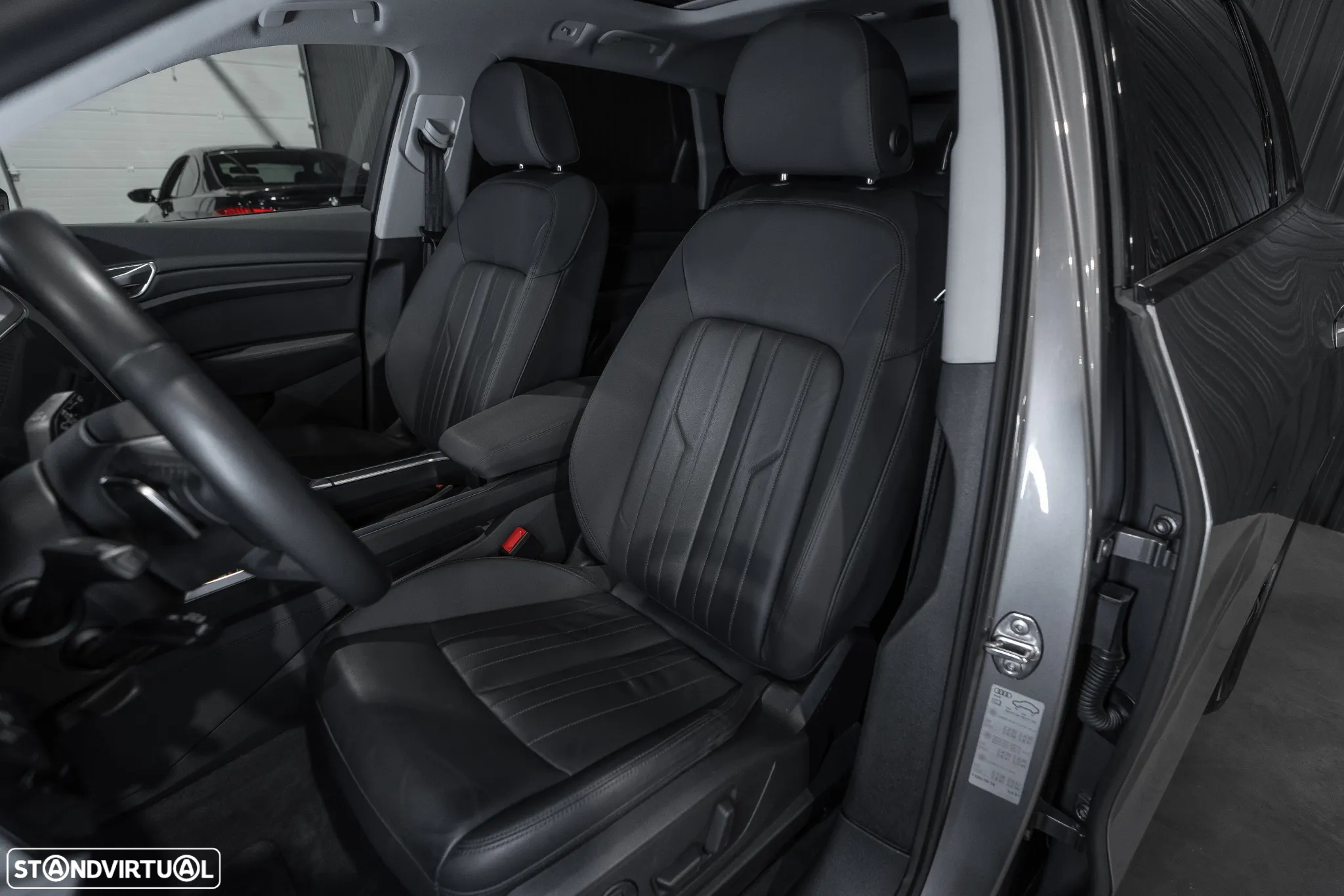 Audi e-tron 50 quattro S line - 23