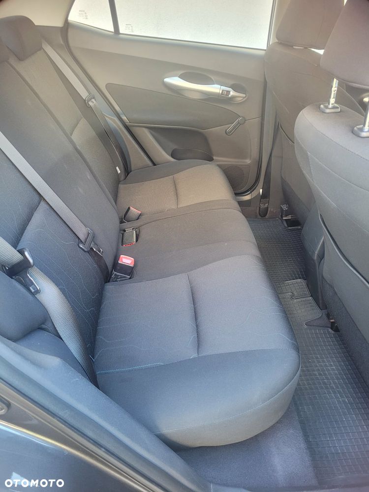 Toyota Auris 1.33 VVT-i Active - 9