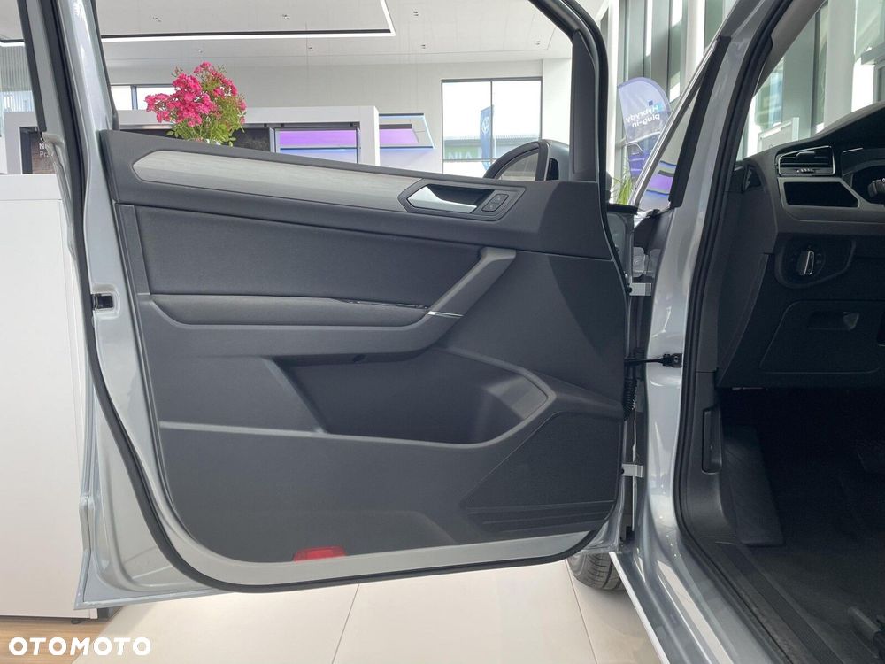Volkswagen Touran 1.5 TSI EVO Comfortline Plus DSG - 10
