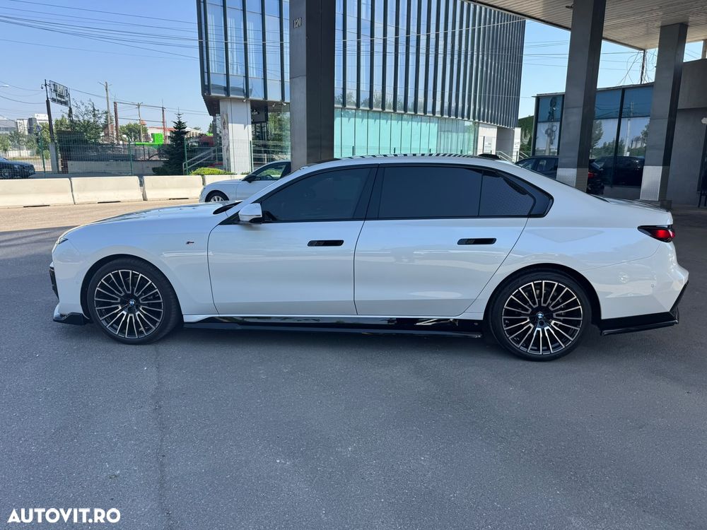 BMW Seria 7 - 12