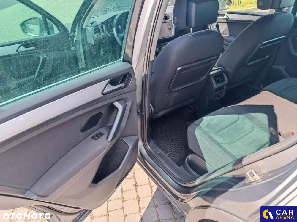 Volkswagen Tiguan - 21