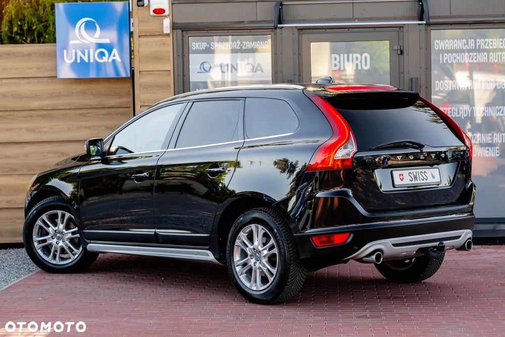 Volvo XC 60 D5 AWD RDesign - 12