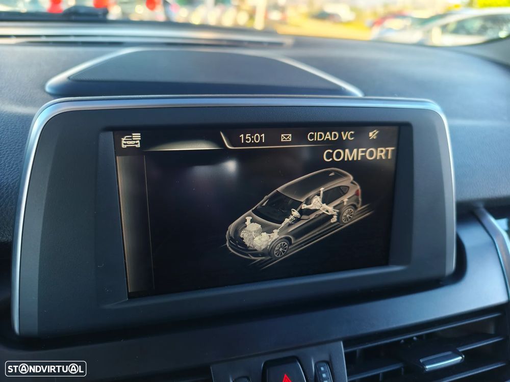 BMW 218 Active Tourer d Sport Line - 30