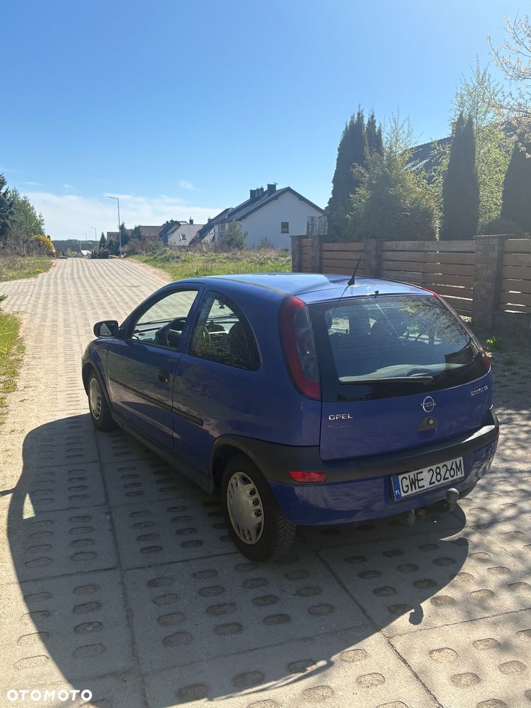 Opel Corsa 1.2 16V Base / Start - 3