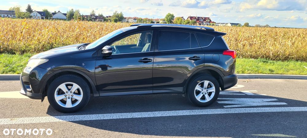Toyota RAV4 2.0 D-4D Premium - 8