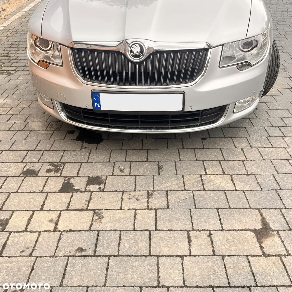 Skoda Superb 2.0 TDI Ambition - 9