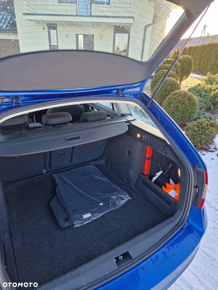 Skoda Octavia 2.0 TDI SCR Style DSG - 6