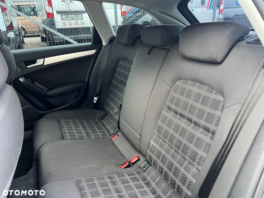 Audi A4 Avant 1.8 TFSI multitronic Ambiente - 25