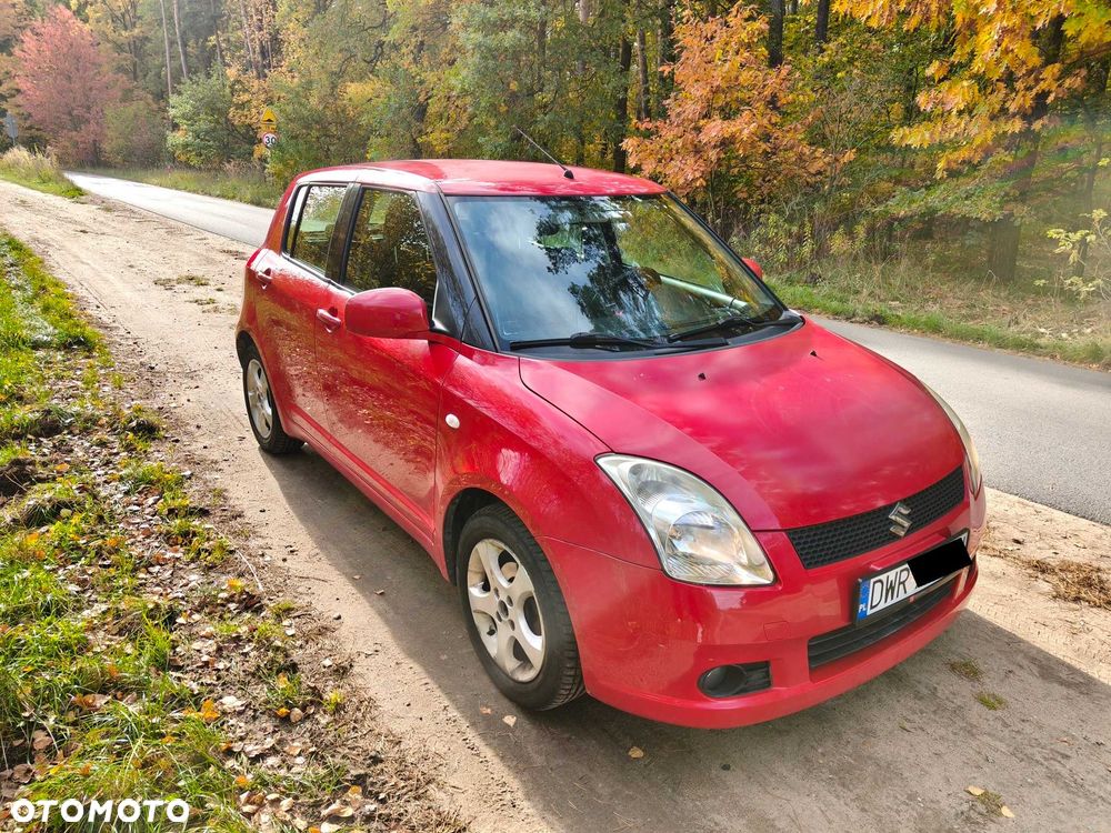 Suzuki Swift - 8
