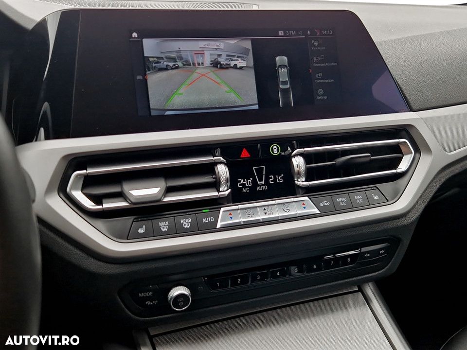BMW Seria 3 320d xDrive AT - 24