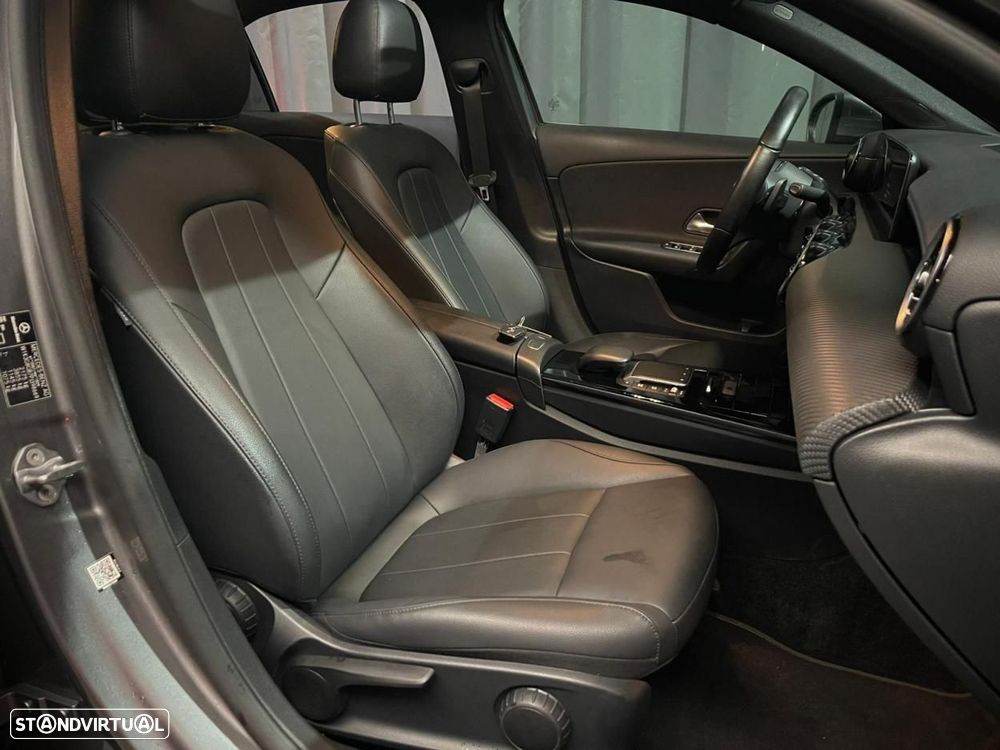 Mercedes-Benz A 250 Limousine - 14