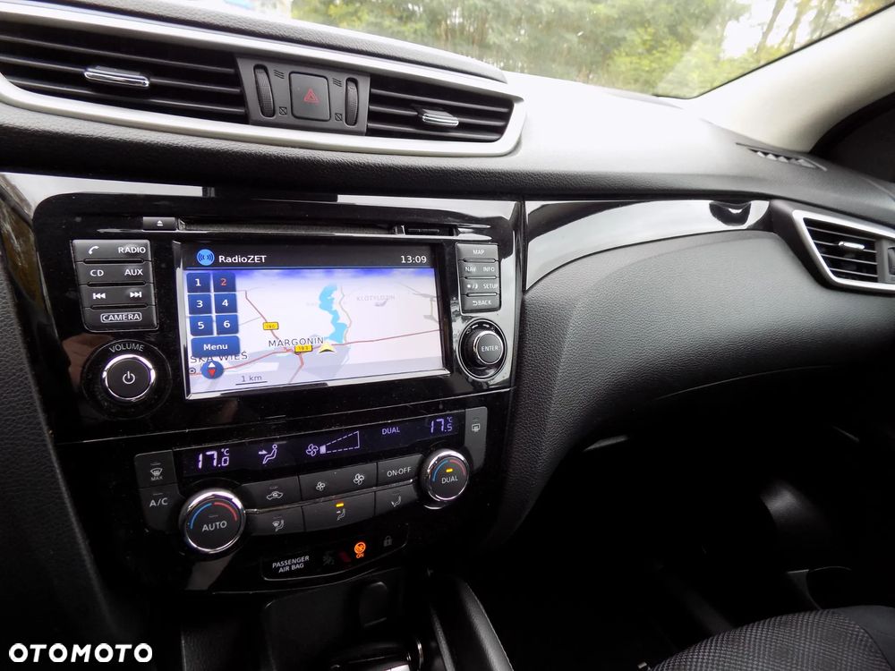 Nissan Qashqai 1.5 dCi Tekna - 16