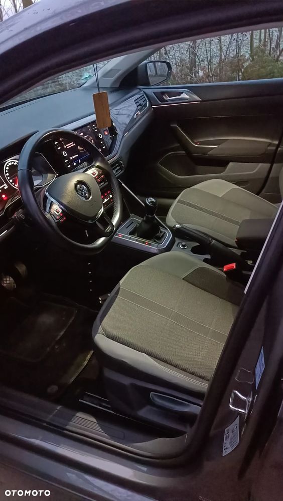 Volkswagen Polo - 21