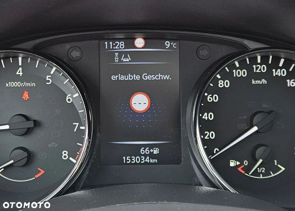 Nissan Qashqai - 27