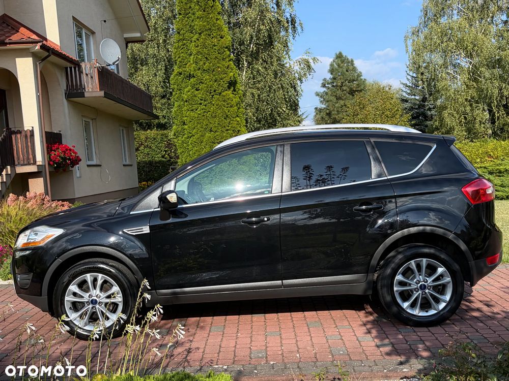 Ford Kuga 2.0 TDCi 4x4 Titanium - 20
