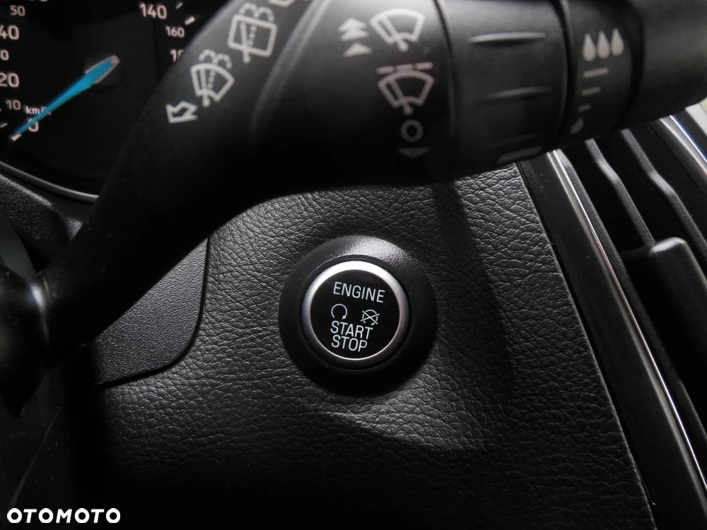 Ford Focus 1.0 EcoBoost STart-Stopp-System TITANIUM - 21