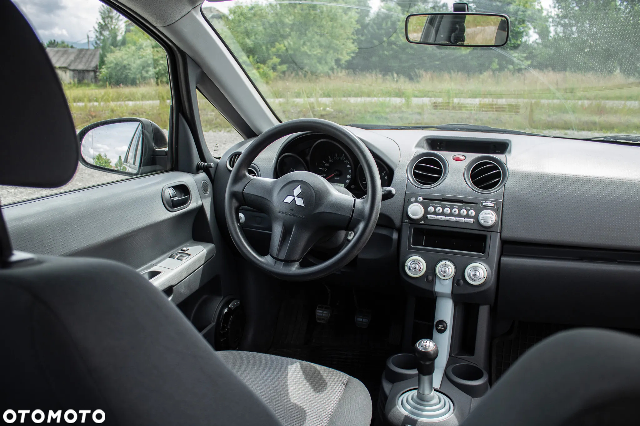Mitsubishi Colt 1.1 Inform - 11